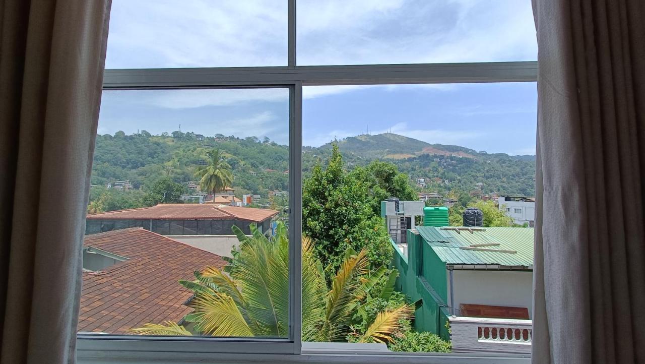 Smile Hub Kandy -Youth Hostel- Exterior photo