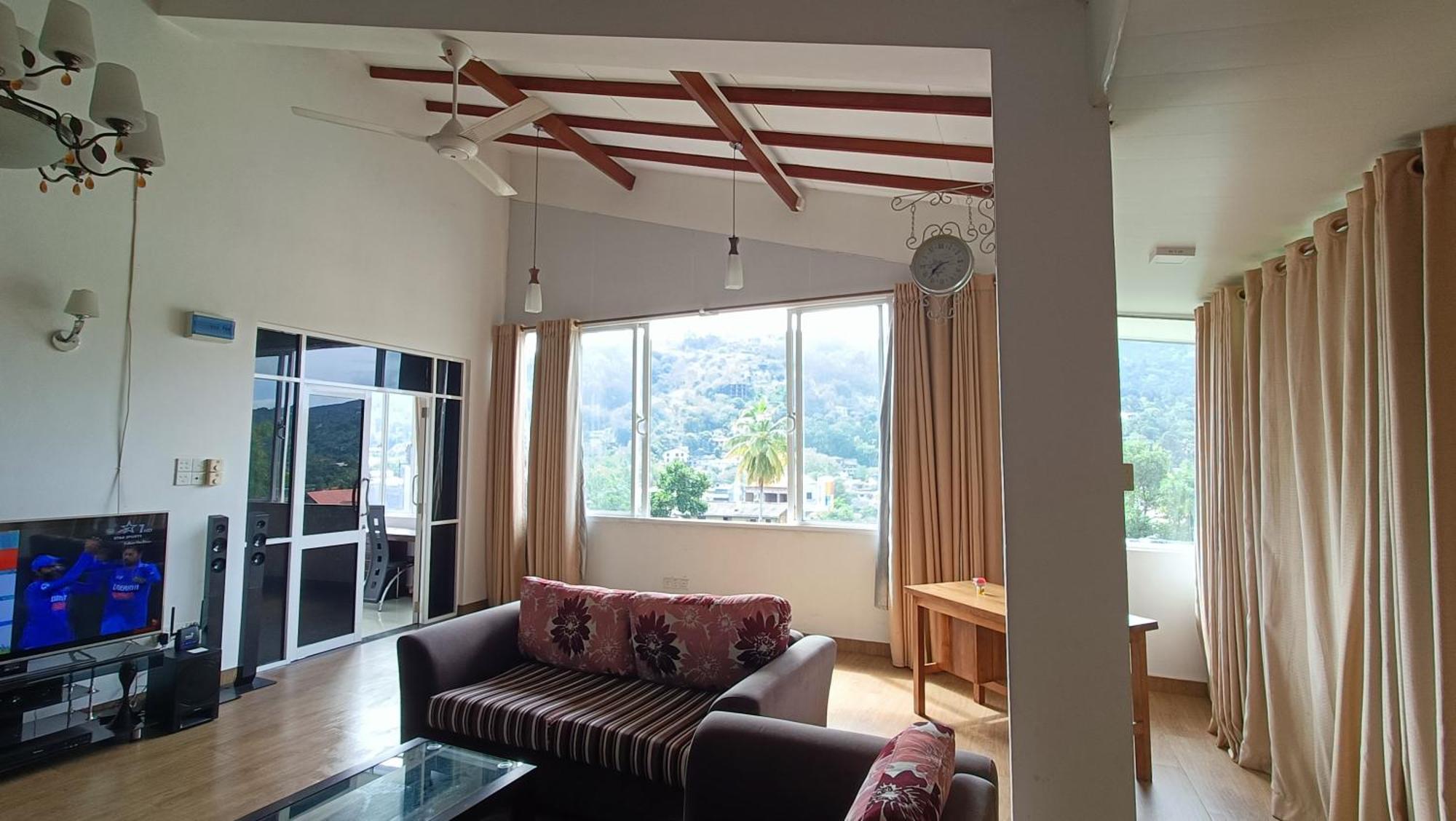 Smile Hub Kandy -Youth Hostel- Room photo